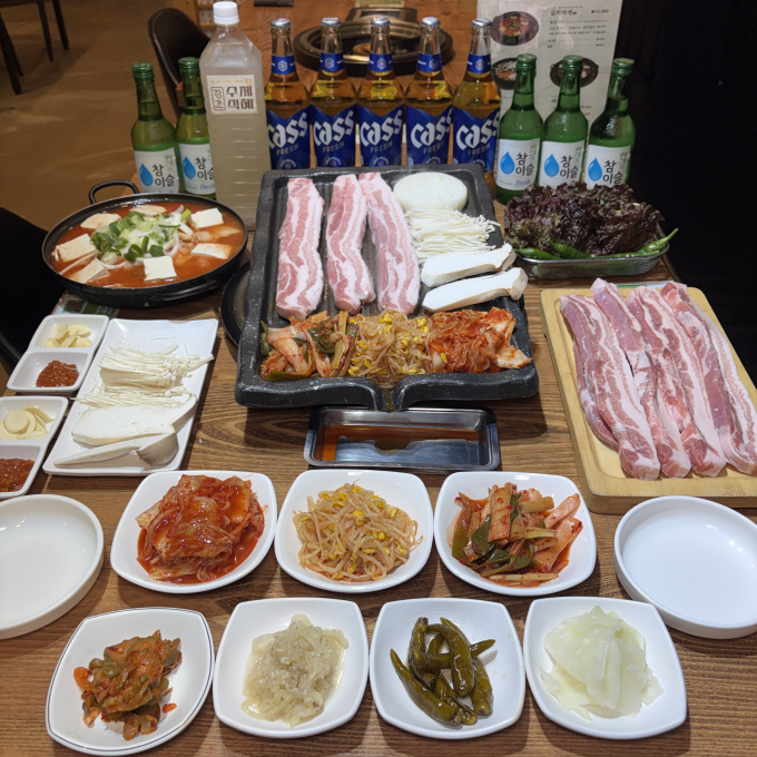 강조 김치찌개&삼겹살 고기 2인분 + 김치찌개 2인분 + 솥밥 2개 — [경기/수원시]강조 김치찌개&삼겹살 고기 2인분 + 김치찌개 2인분 + 솥밥 2개